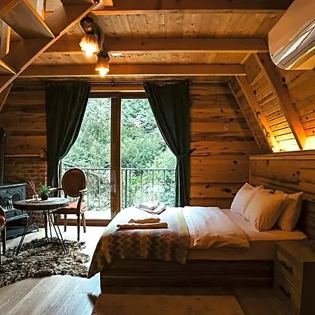 Bungalove Tatil Koeyue *